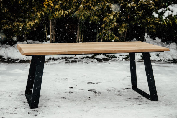 Stół loftowy Lamina z litego drewna