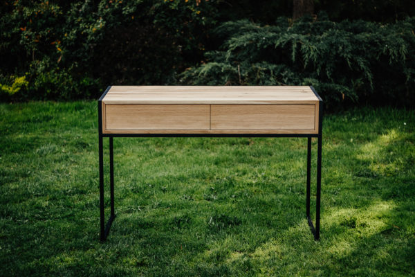 Dębowe biurko Marco z szufladami Dębowe biurko Marco z szufladami