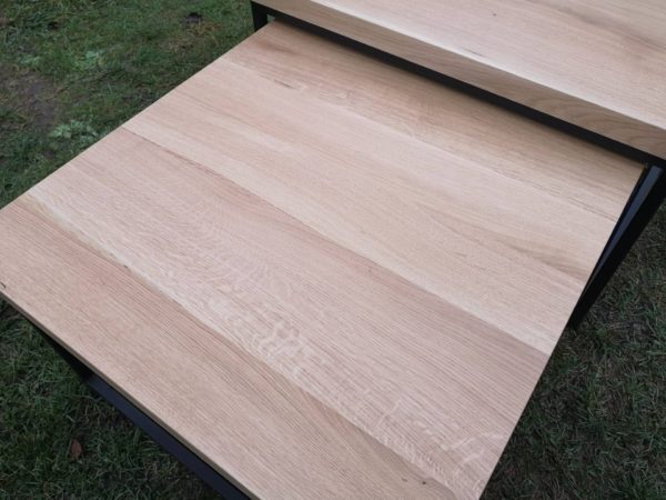 blat dębowy zestawu stolików do salonu