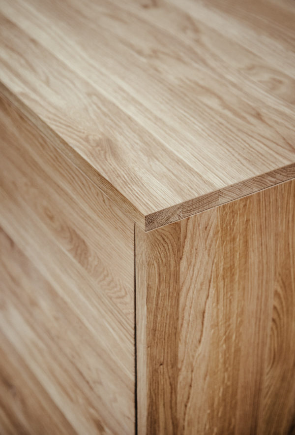 dębowa konstrukcja komody TABLERO 2 dębowa konstrukcja komody TABLERO 2