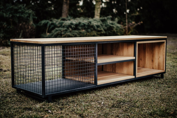 Dębowa komoda ESTADO z siatką Dębowa komoda ESTADO z siatką