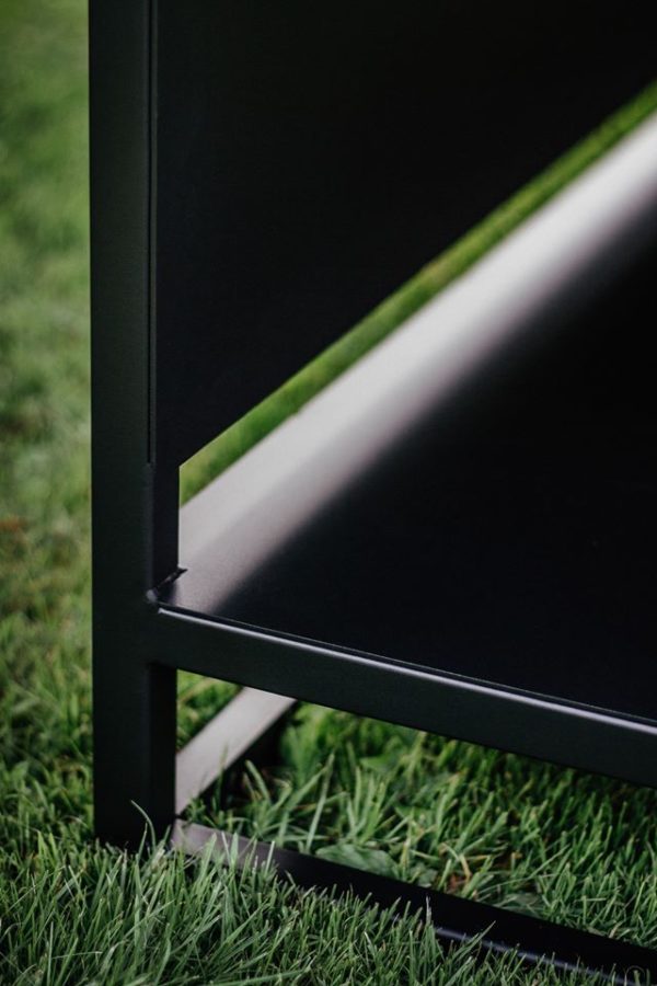 metalowy blat w komodzie metalowy blat w komodzie