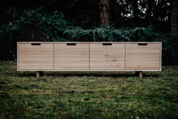 Dębowa komoda rtv loft Espacioso