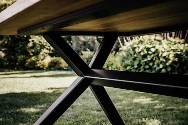 metalowy stelaż loftowy