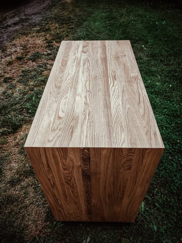 piekne-drewno-debowe.jpg Komoda dębowa loft VIDRIO