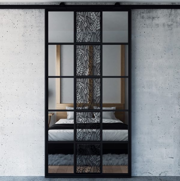 drzwi metalowe z dekorami