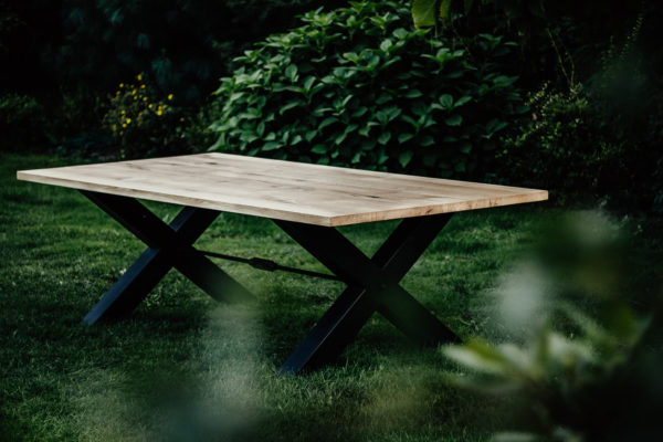 Masywny stół dębowy PESADO