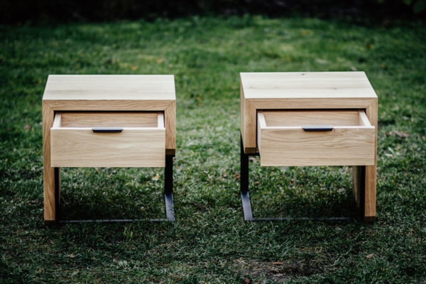 Szafki nocne do sypialni z szufladami