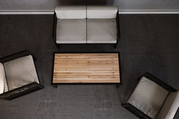 zestaw ogrodowy z tapicerką i drewnem