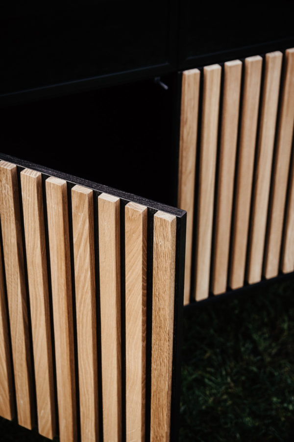 0T1A8411 sergio.fotografuje Dębowe biurko TIRA z miejscem do przechowywania