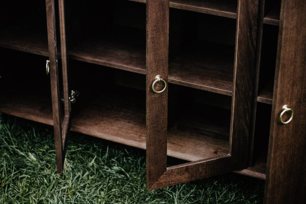 Dębowa komoda DESLICE do salonu