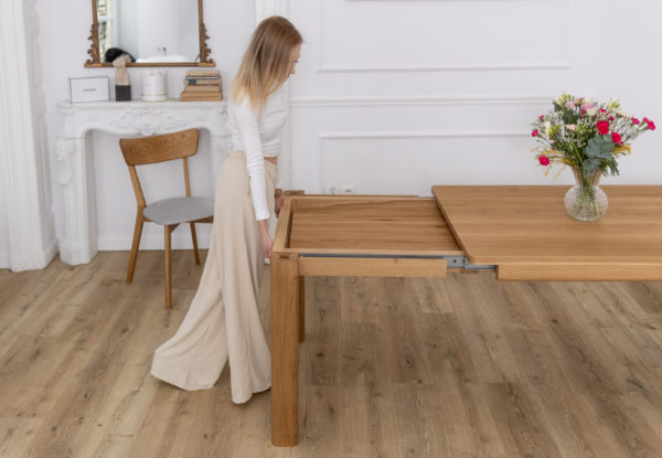 0T1A8485 Dębowy Stół TILO z opcją rozkładania